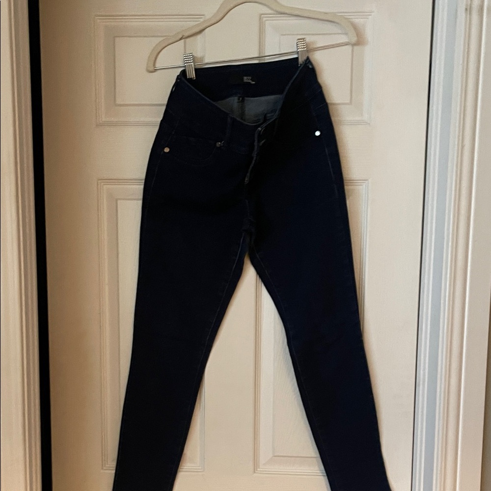 1822 Denim High Rise Dark Blue Jeans